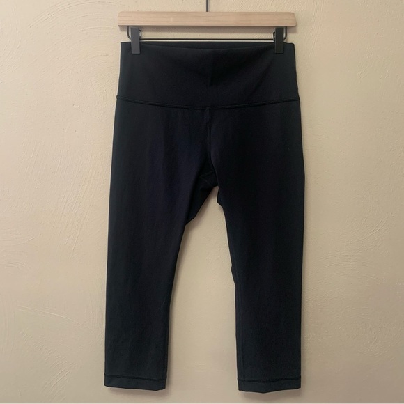 Lululemon Wunder Under Crop (Hi-Rise) *Full-On Luxtreme 21" Black Size 10 W6ATTS - Picture 2 of 12